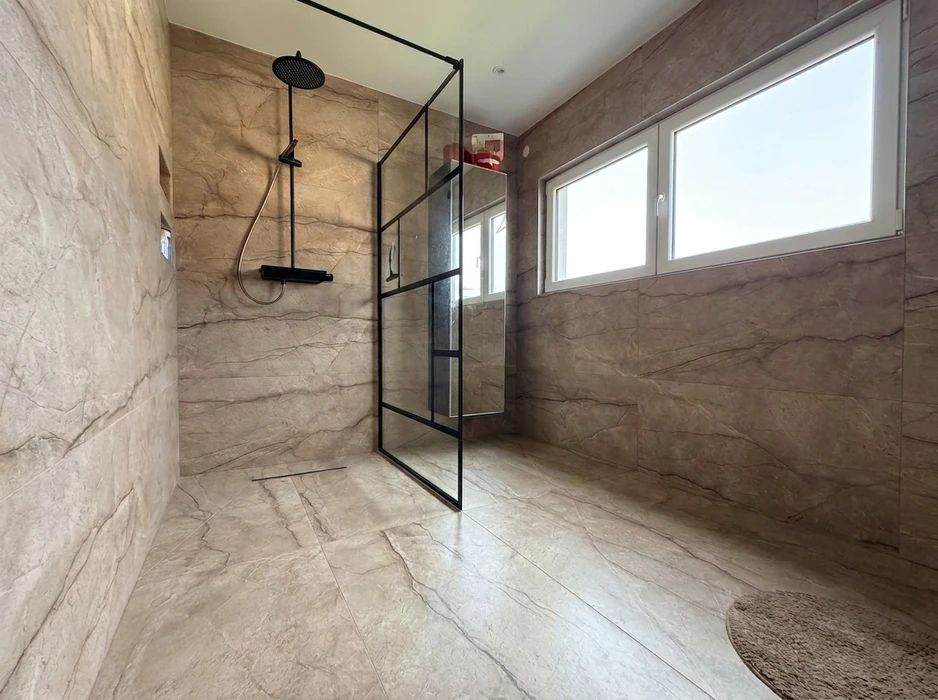 Rénovation complète d'une salle de bain en combles